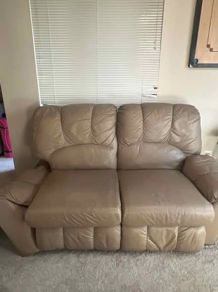 Photo of free Lazy boy recliner (Falls church) #1