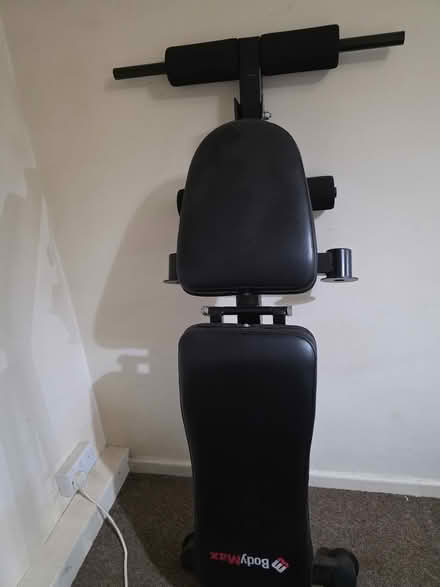 Photo of free Weight bench (Albert Park M20) #1