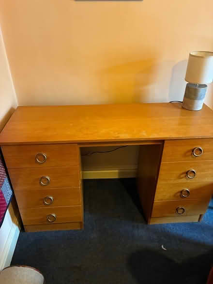 Photo of free Ex dressing table/desk (Leamington Spa CV31) #1