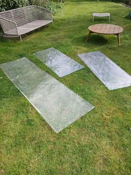 Photo of free Acrylic sheets x3 (TW12) #2