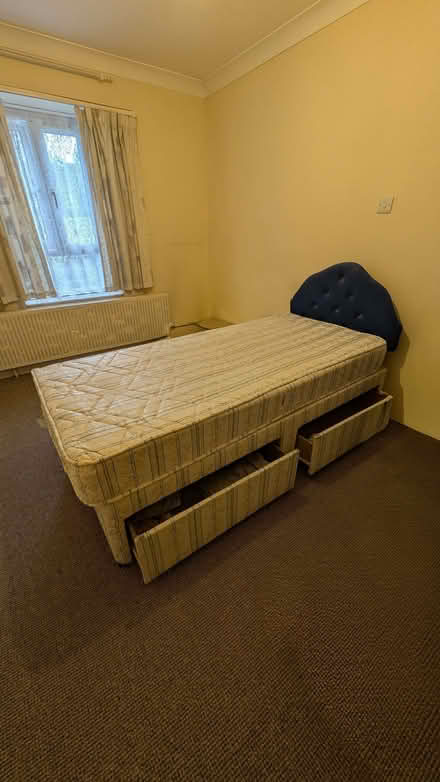 Photo of free Single bed with 2 drawers (Becontree RM9) #1