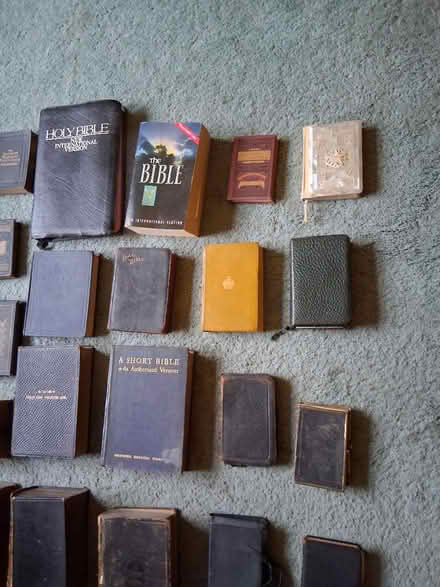 Photo of free Bibles (Long Eaton .) #2