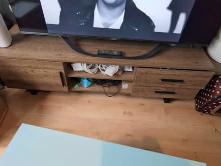 Photo of free Tv cabinet must go by 9pm tonight (N16) #1