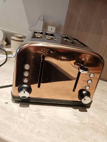 Photo of free 4 slice toaster (Widford CM2) #1