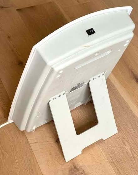 Photo of free Bright Fluorescent "SAD" Lamp (Muswell Hill N10) #2