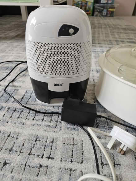 Photo of free Dehumidifier + yougurt maker+bowl (Stevenage SG1) #4