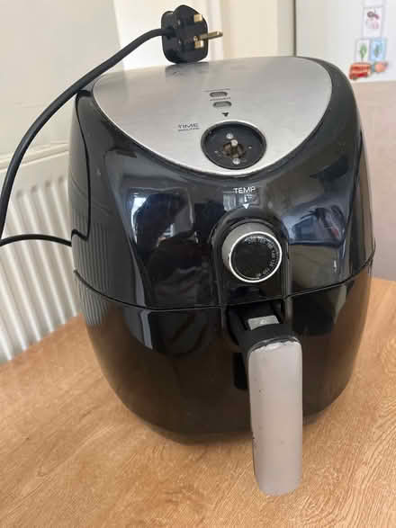 Photo of free Airfryer (Brentford) #1