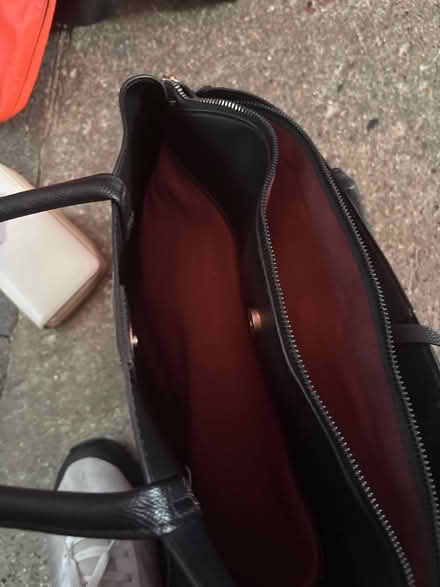 Photo of free Three Leather Bags & A Purse (DA11) #4