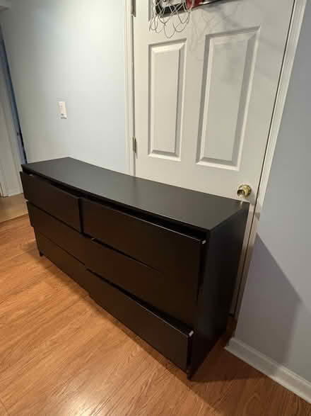 Photo of free Black Dresser (Cherrydale area N Arlington) #2