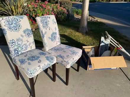 Photo of free pair of parsons dining chairs (Morgan Hill) #1