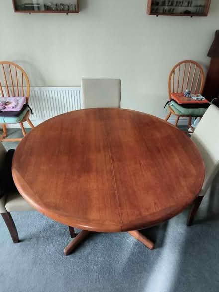 Photo of free Dining Room Table (Caversham RG4) #1