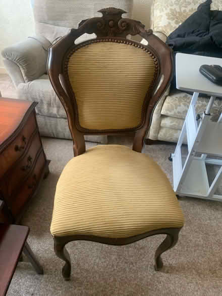 Photo of free 4 x dining chairs (CT13) #1