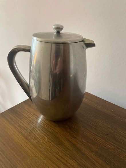 Photo of free Large cafetière (BR3) #1