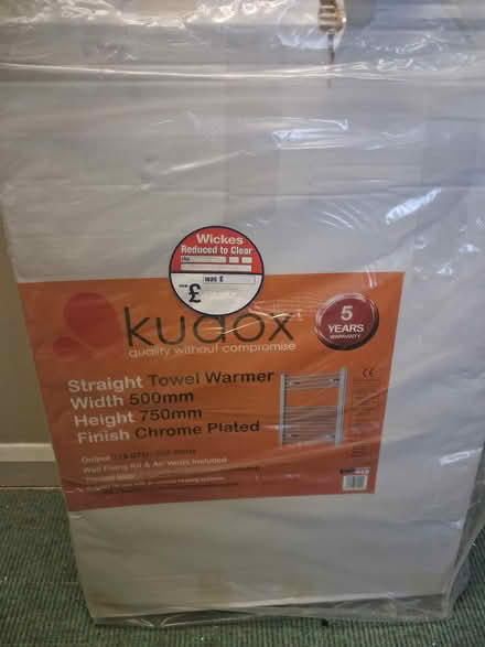 Photo of free Towel rail, heated (Filey) #1