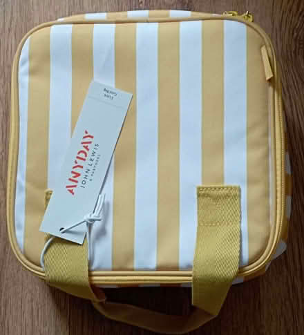 Photo of free 5L cool bag (Top Amersham HP6) #1