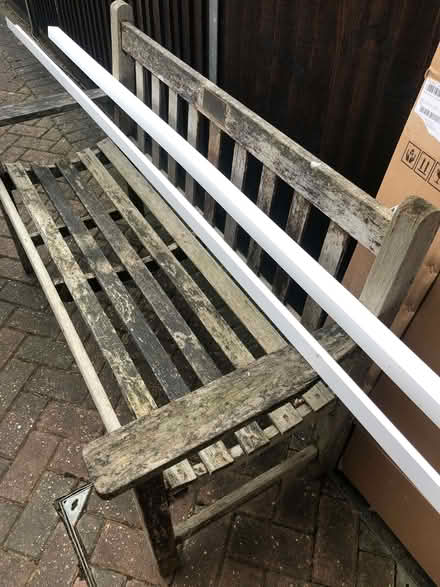 Photo of free White UPVC corner cover 40mm x 40mm (Wood Farm OX3) #1