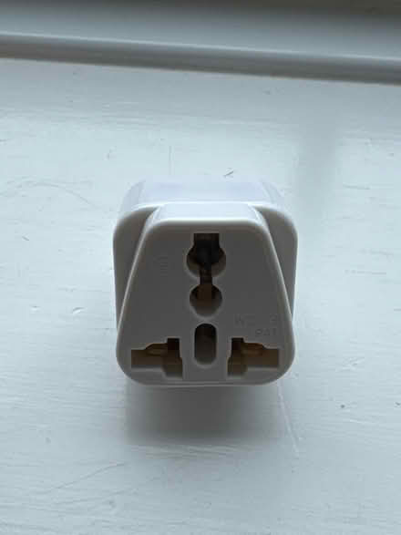 Photo of free Universal to Swiss adaptor (Liss GU33) #1