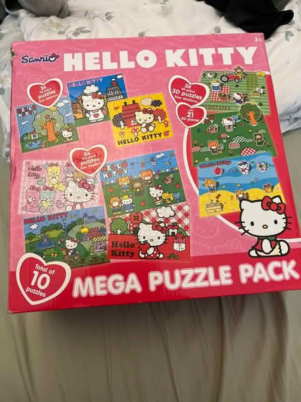 Photo of free Hello kitty puzzle box (East Croydon ( near station )) #1
