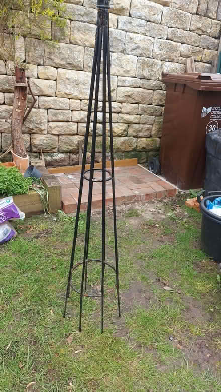 Photo of free Obellisk (Cashes Green GL5) #1