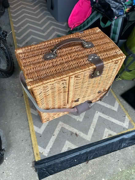 Photo of free Picnic hamper (Yateley GU46) #1