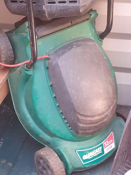 Photo of free Qualcast Electric Mower (Hertford Heath SG13) #1