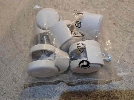 Photo of free Casters (Old Ottawa south) #2