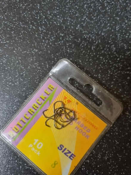 Photo of free Fishing barbed hooks (SE20) #1