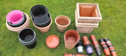 Photo of free Garden pots (North Ascot SL5) #1