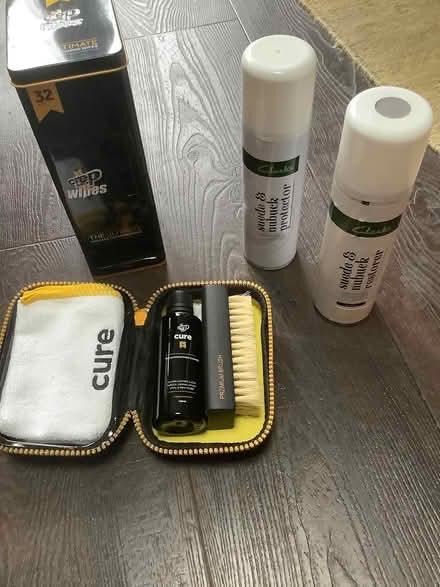 Photo of free Trainer cleaning materials (Thornton heath) #1