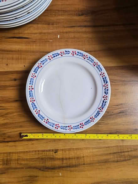 Photo of free Assorted plates and dishes - Heal & Son Tableware (Northcote Road SW11) #2