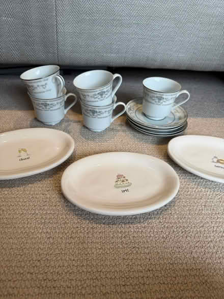 Photo of free Tea cups with plates (Chiswick W4) #1