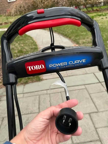 Photo of free Toro Electric Plug-In Snow Blower (Near 11 and Woodward) #2