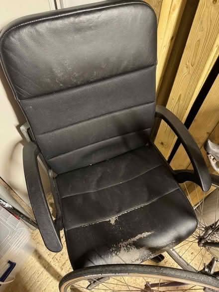 Photo of free office chair (Sandford-on-Thames OX4) #1