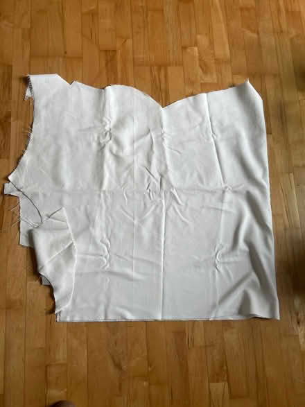 Photo of free White cotton fabric (Plaistow E139LX) #1