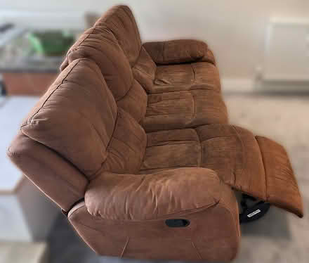 Photo of free Three-seat mechanical recliner sofa (Saltdean) #1