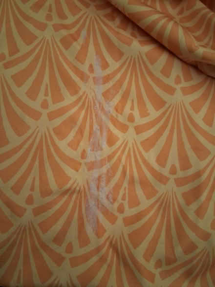 Photo of free Tablecloth (West Harlem) #1