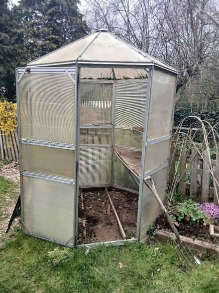 Photo of free Polycarbonate greenhouse (Church Lawford CP CV23) #2