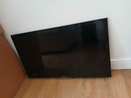 Photo of free Sony Bravia TV (E3 3gu) #1