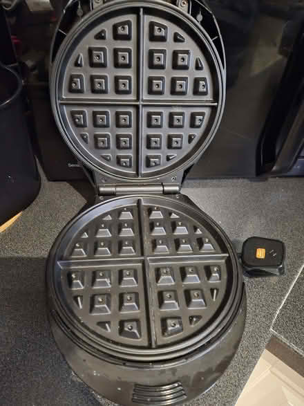 Photo of free Waffle Maker (Harlesden NW10) #2