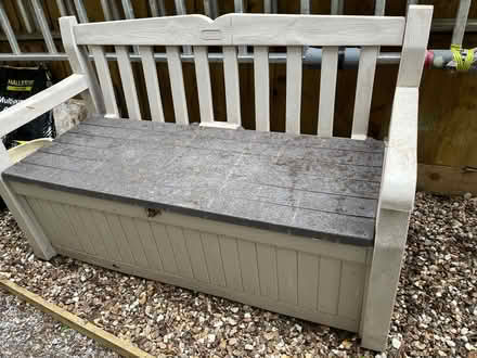 Photo of free Ketter garden storage seat (Colyford EX24) #1