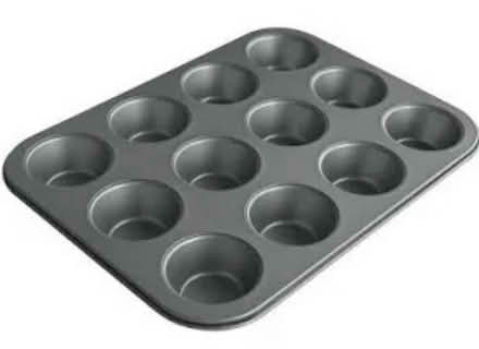 Photo of Muffin/cupcake baking tray/ carrier (Windsor Quay, Cardiff CF11) #1