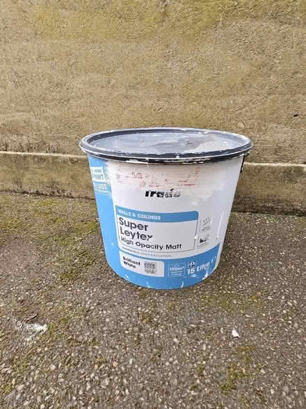 Photo of free Paints (Hamsey Green CR2) #2