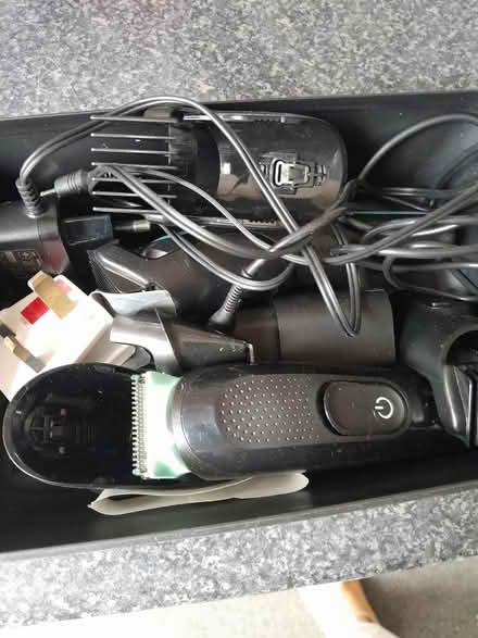 Photo of free Mens hair trimmer etc (Sidcup DA14) #2