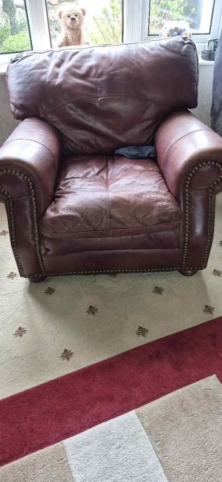 Photo of free 3piece suite (Telford TF1) #3