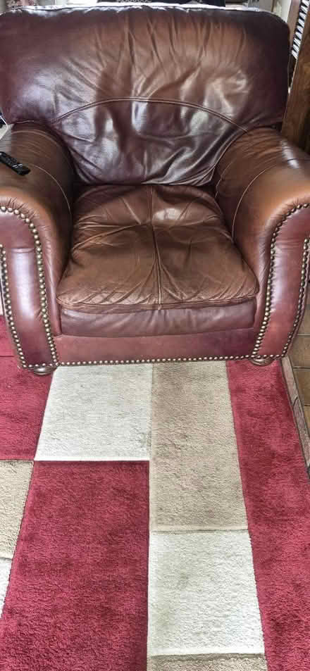 Photo of free 3piece suite (Telford TF1) #2