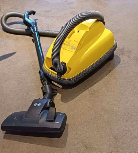Photo of free Vacuum cleaner (Steyning BN44) #1