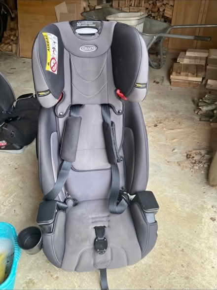 Photo of Car seats (LS13 Bramley) #1