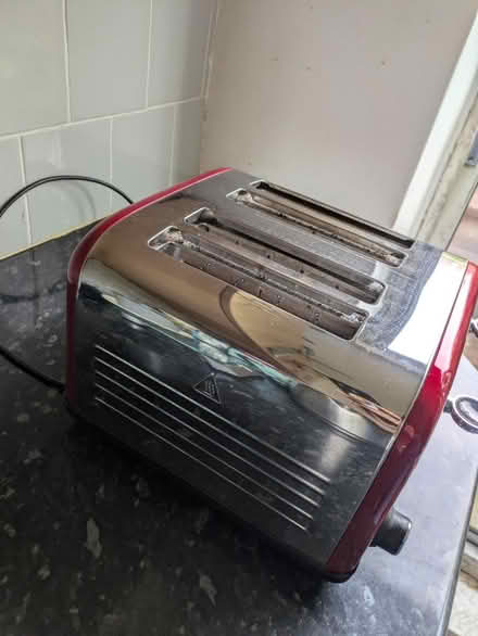 Photo of free Toaster (only one side works) (Elm Grove BN2) #2