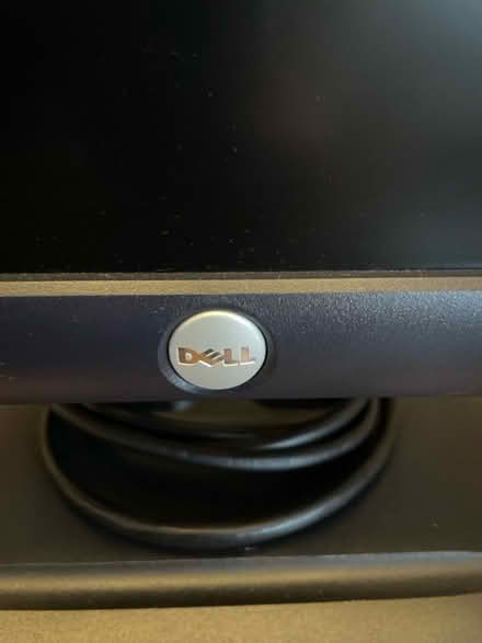 Photo of free Dell screen (Langley SL1) #3