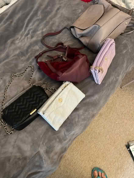 Photo of free 5 different handbags to give away (East Croydon ( near station )) #1